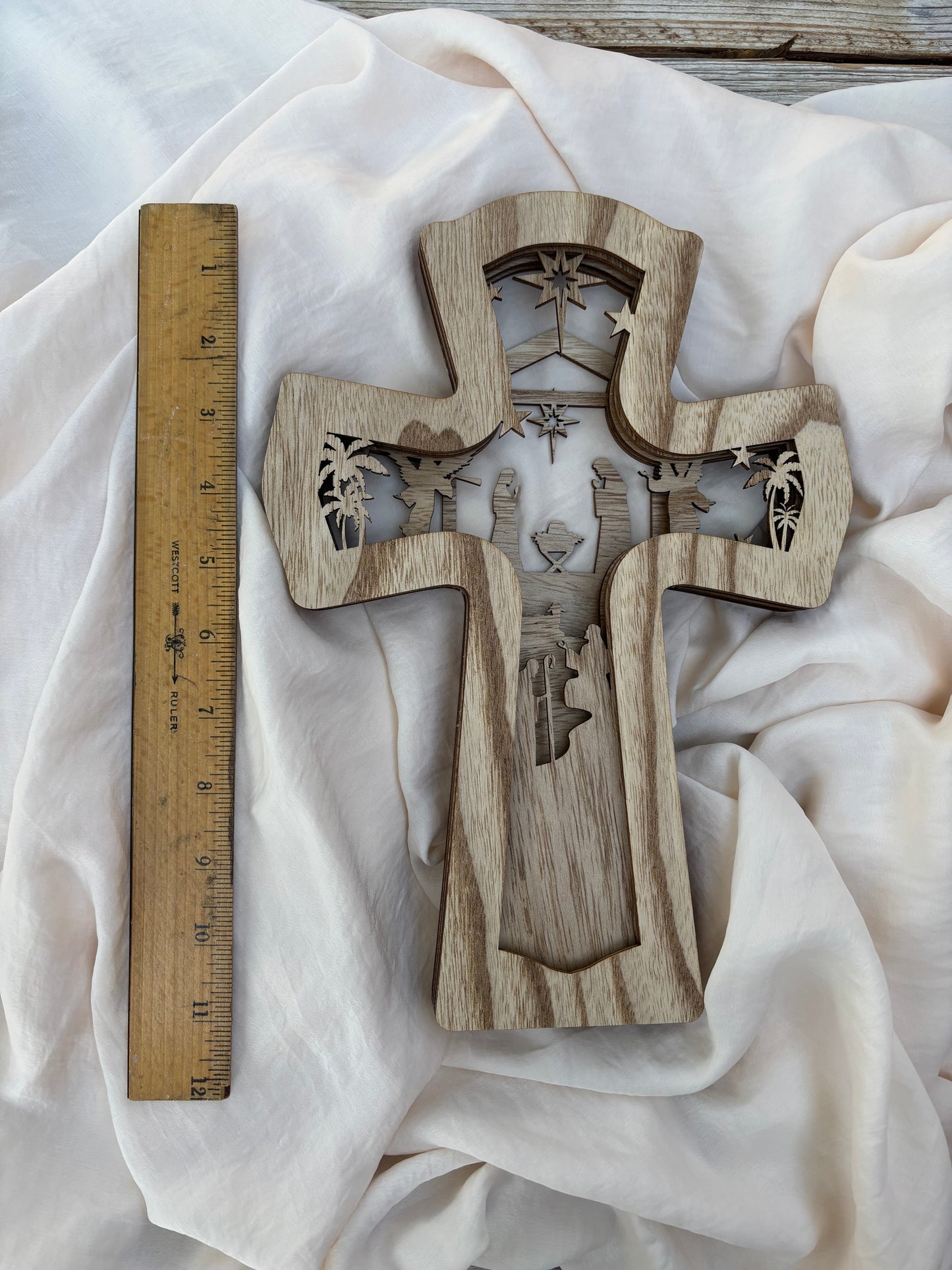 Christmas Leads to the Cross, Tree Topper/Lighted Decor